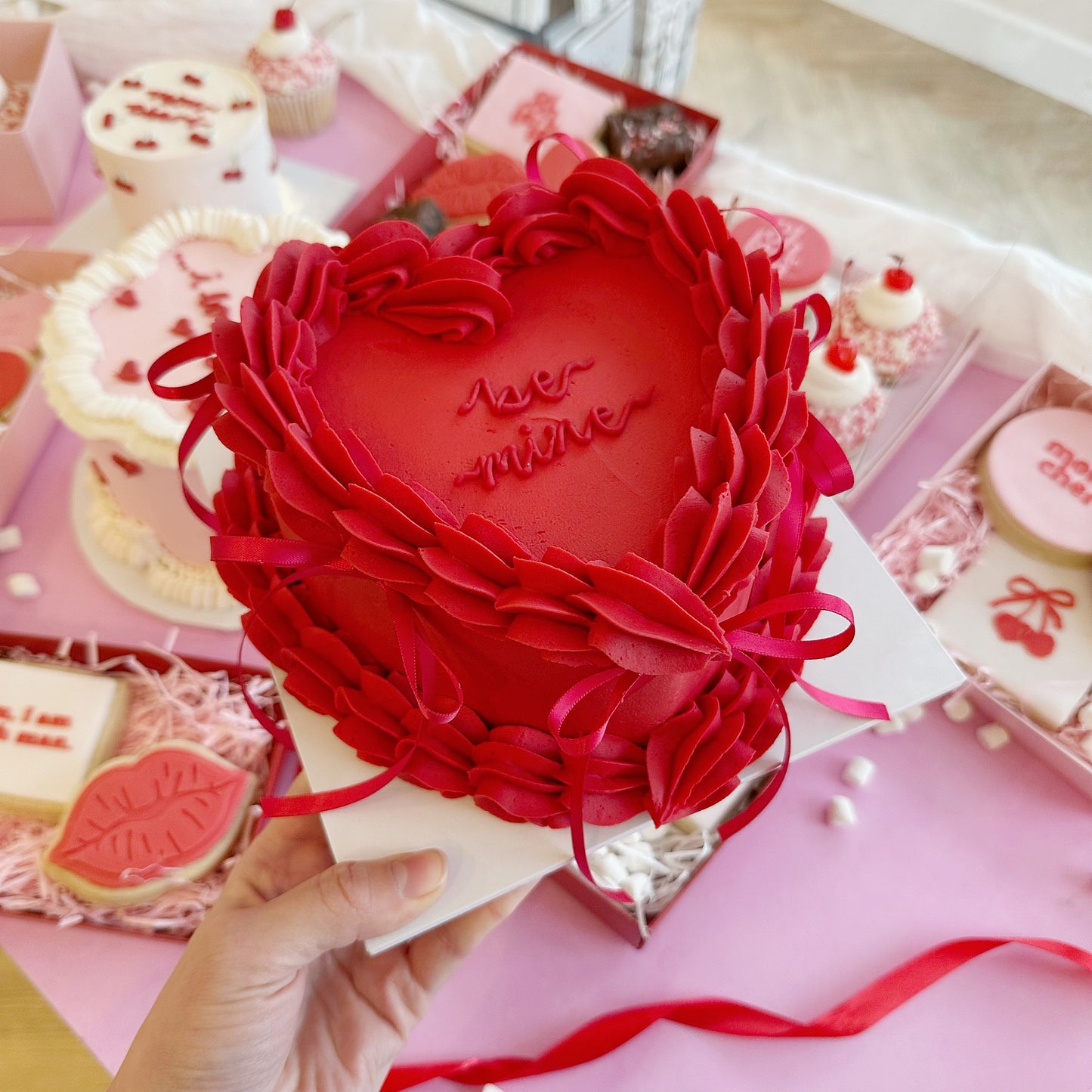 'Be Mine' Heart Cake | Valentines at CAKE