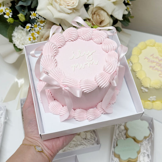 Mini Bow Cake | Mothers Day at CAKE