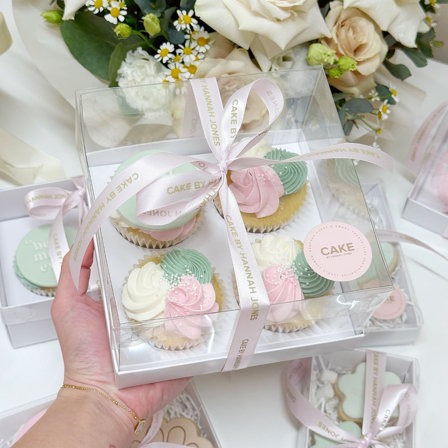 Large Cupcake Gift Box | Mothers Day at CAKE