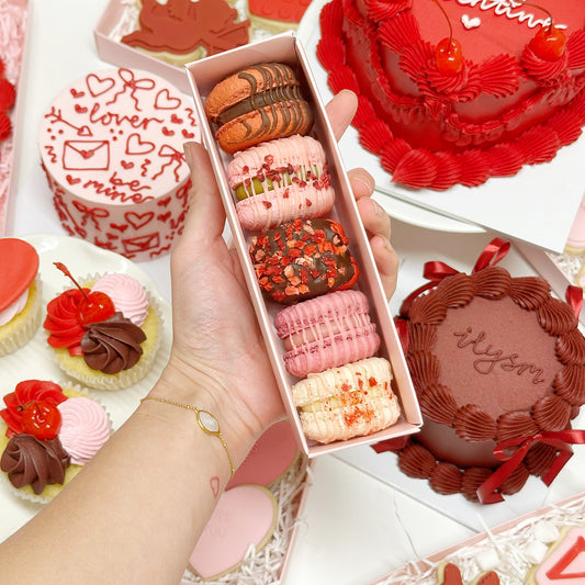 Macaron Lover (GF) | Valentines at CAKE