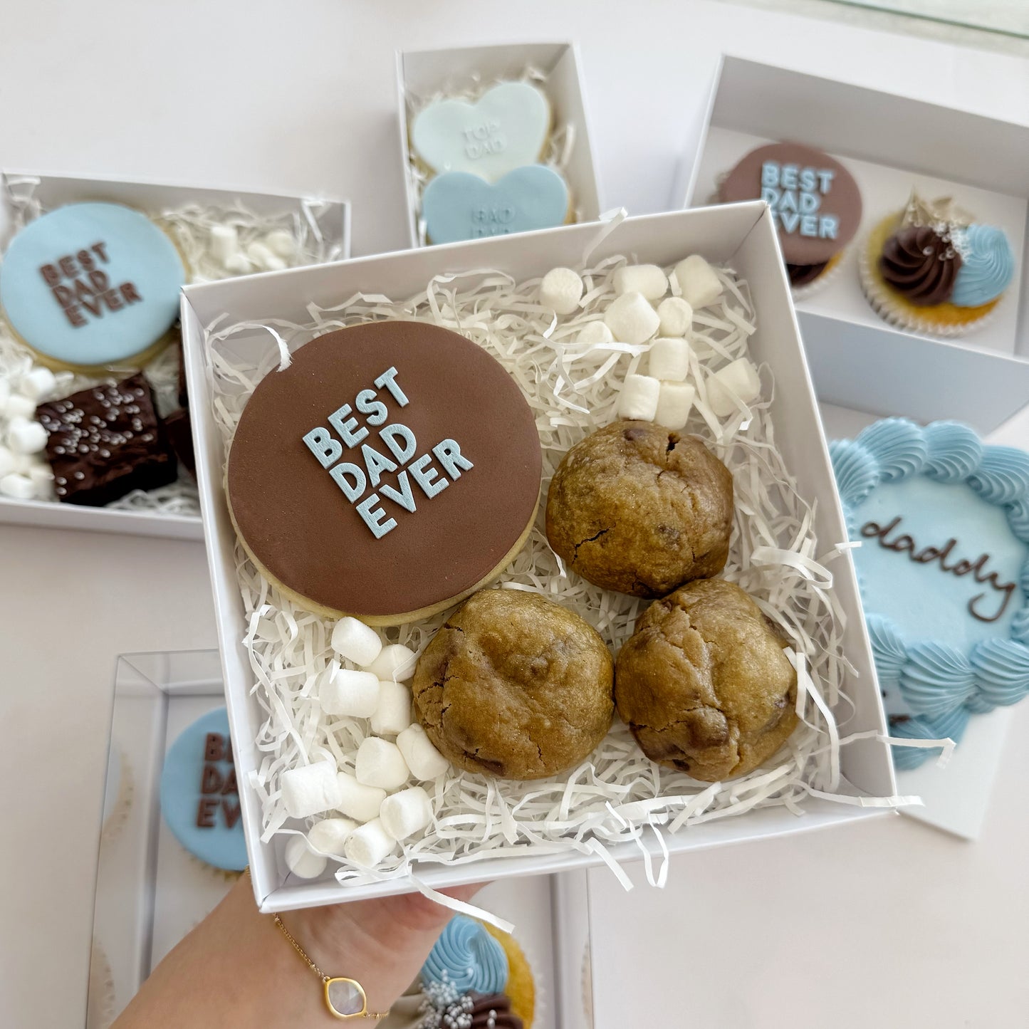 'Best Dad' Cookie Gift Box | Fathers Day at CAKE - POSTAL AVAILABLE